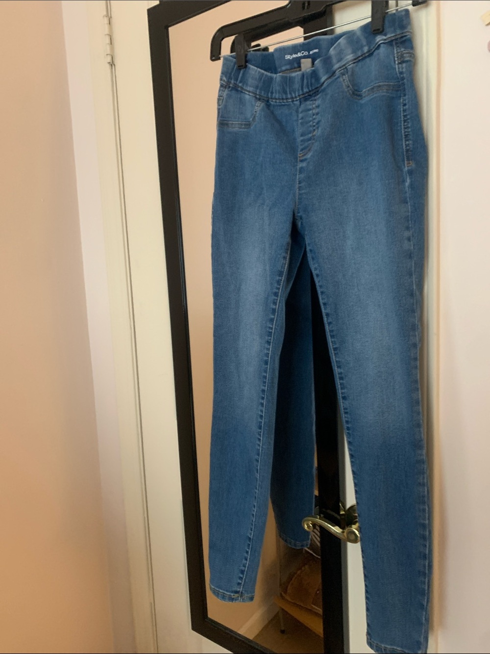 Style & Co Blue Denim Women’s Pull-On Jeans